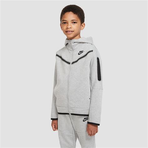 nike tech vest kind